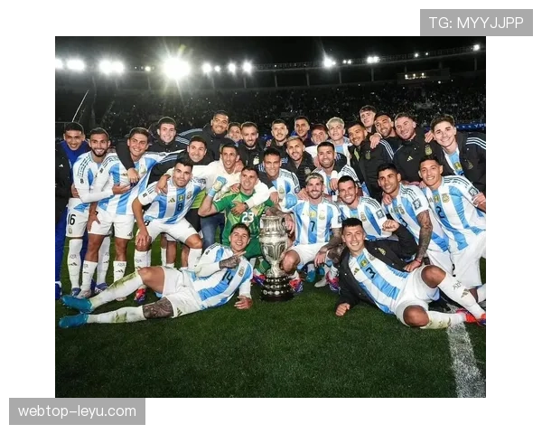 阿根廷队强势夺冠美洲杯，状态回暖引关注