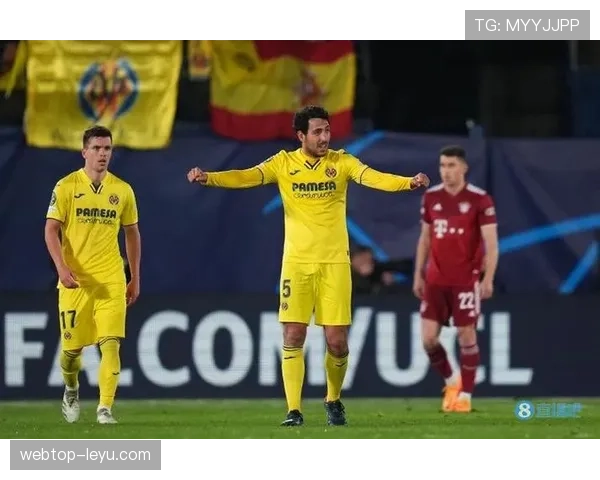 黄潜主帅成功续约,战术革新助力球队新赛季蓄势待发 黄潜主帅成功续约,战术革新助力球队新赛季蓄势待发