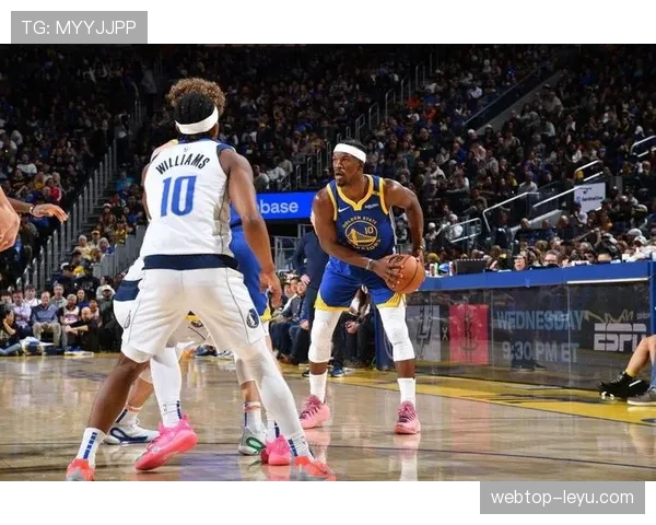 巴特勒挡拆制造错位拉开空间 提升球队关键回合效率